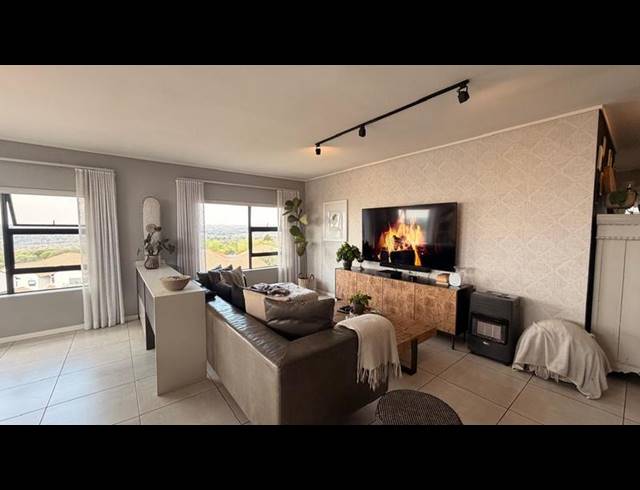 3 BEDROOM PROPERTY TO RENT IN NORTH RIDING AH